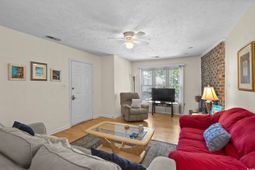 406 75th Ave N photo 4