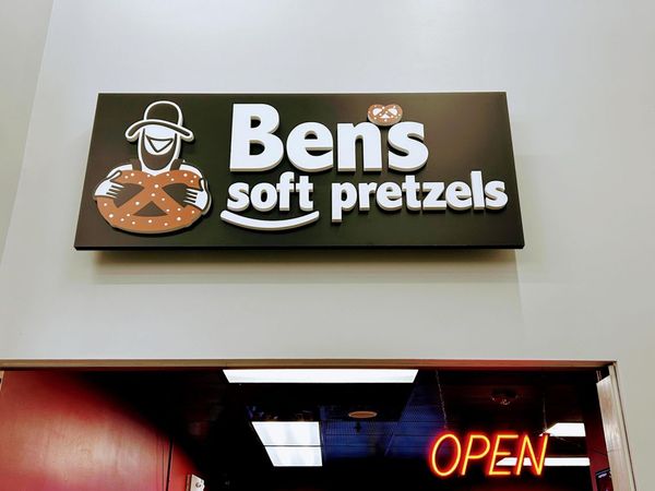 501 N 9th Street, Kalamazoo, MI 49009