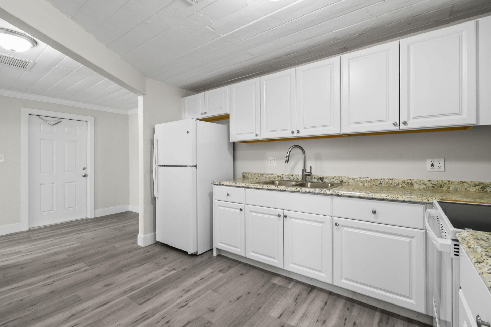 1301 W 25th Street, Riviera Beach, FL 33404 Photo