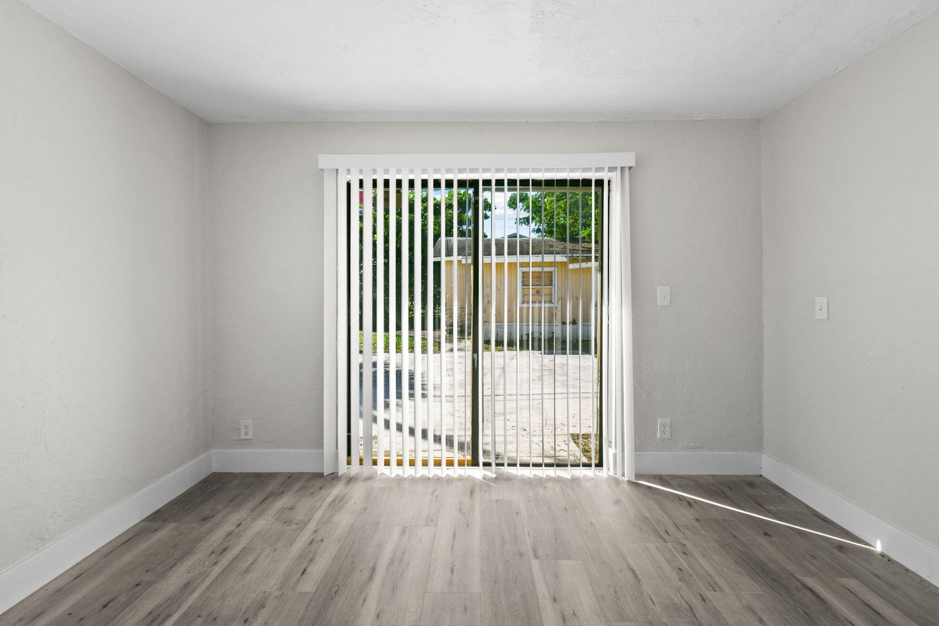 1301 W 25th Street, Riviera Beach, FL 33404 Photo