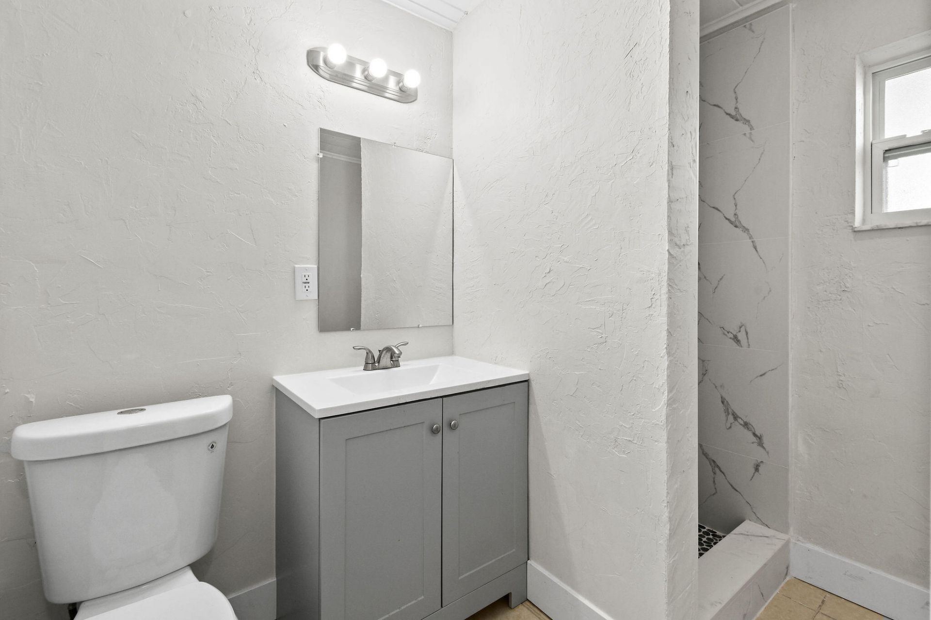 1301 W 25th Street, Riviera Beach, FL 33404 Photo