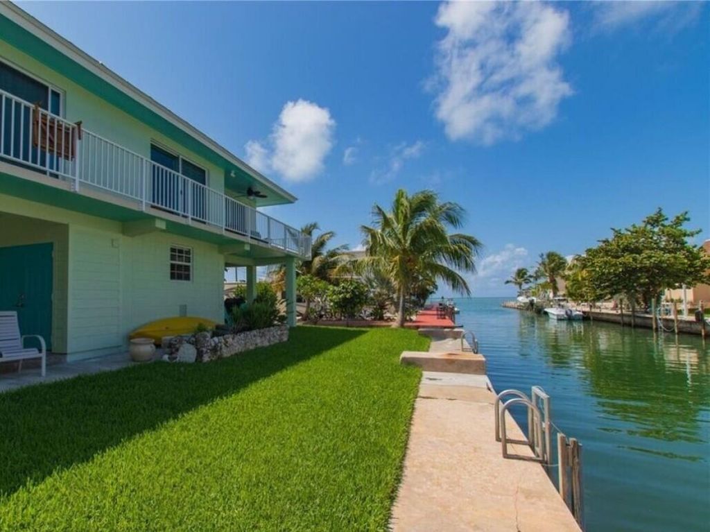 945 98th Street, Marathon, FL 33050 Photo