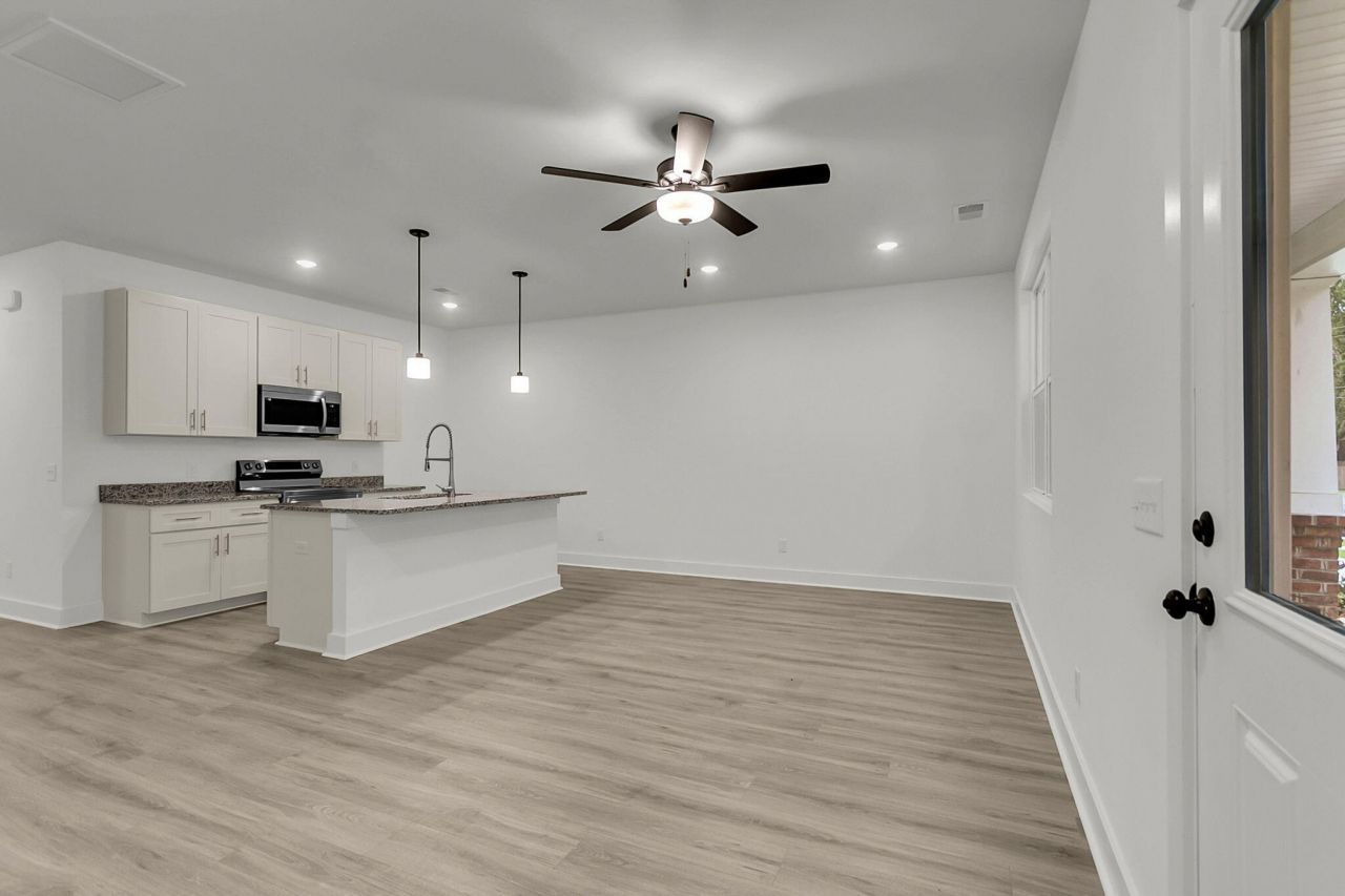 545 Gahagan Road Photo 10