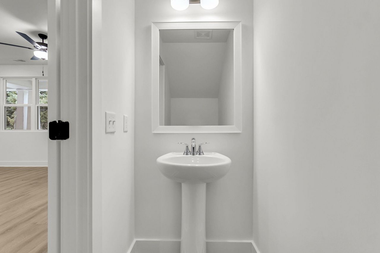 545 Gahagan Road Photo 18