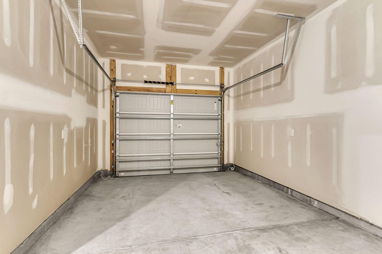 545 Gahagan Road Photo 21