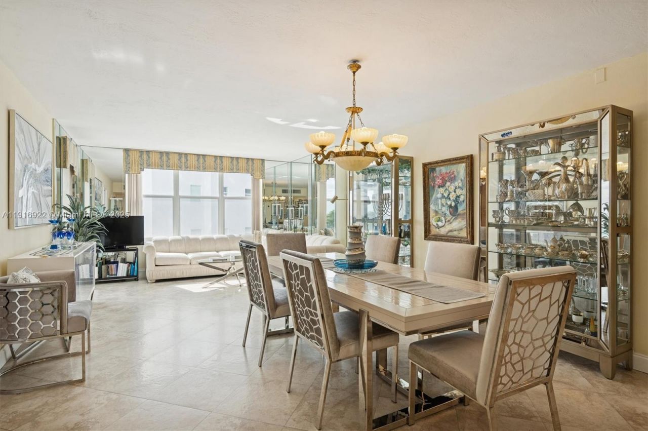 5001 Collins Ave, Unit 5G, Miami Beach, FL 33140 Photo