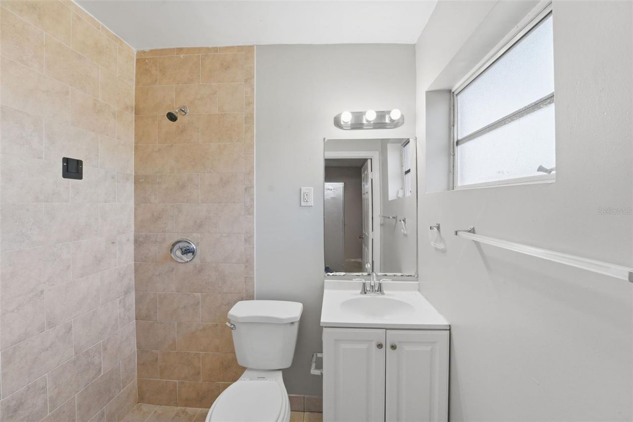 1331 NW 176th Terrace, Miami, FL 33169 Photo