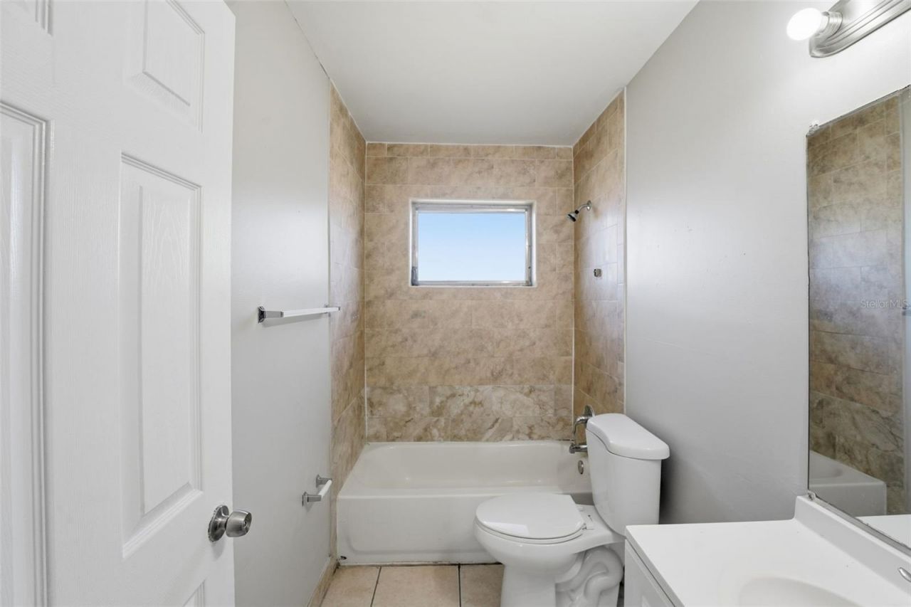 1331 NW 176th Terrace, Miami, FL 33169 Photo