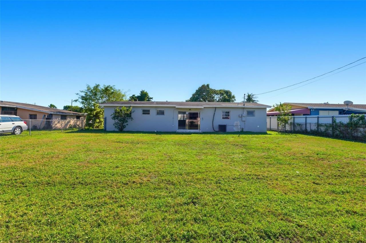 1331 NW 176th Terrace, Miami, FL 33169 Photo