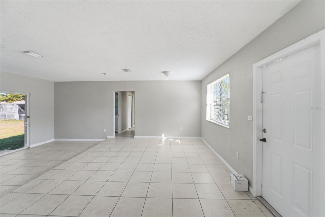 1331 NW 176th Terrace, Miami, FL 33169 Photo