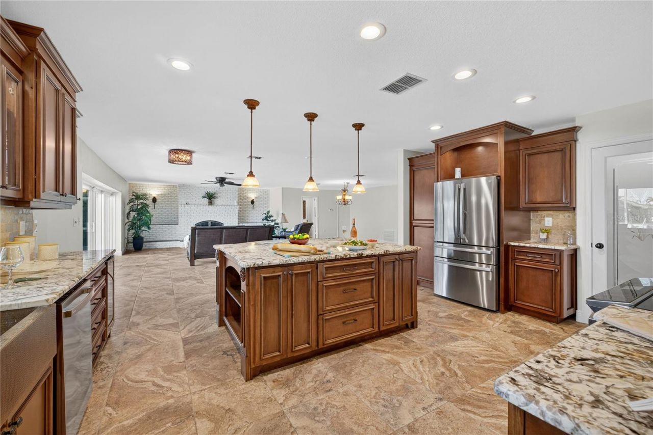 5124 South Shore Drive, New Port Richey, FL 34652 Photo