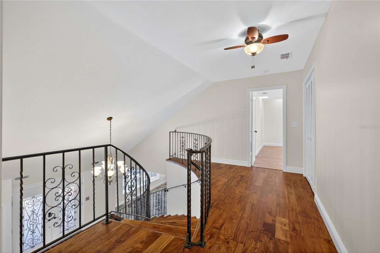 5124 South Shore Drive, New Port Richey, FL 34652 Photo