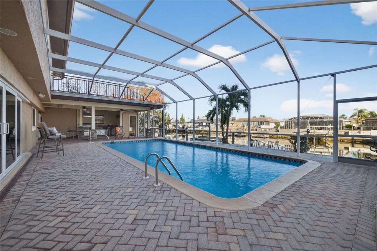 5124 South Shore Drive, New Port Richey, FL 34652 Photo