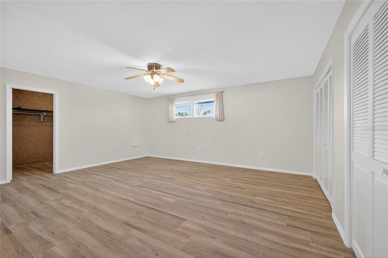 5124 South Shore Drive, New Port Richey, FL 34652 Photo