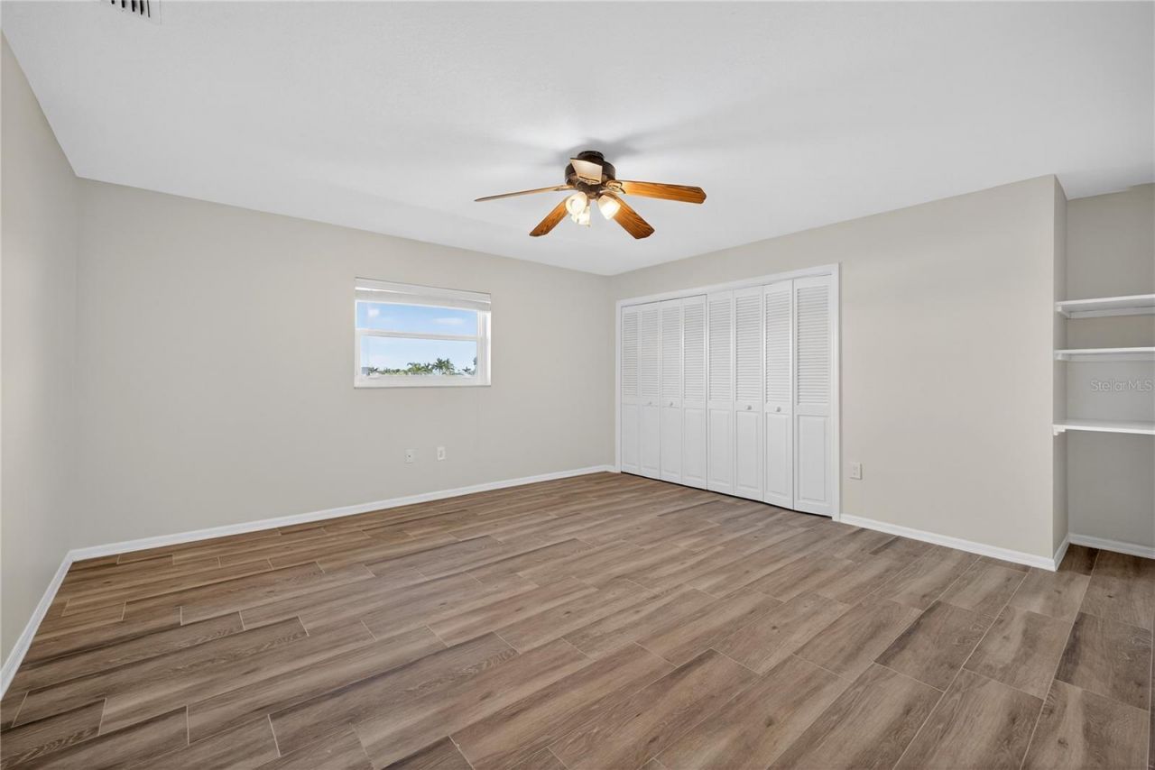 5124 South Shore Drive, New Port Richey, FL 34652 Photo