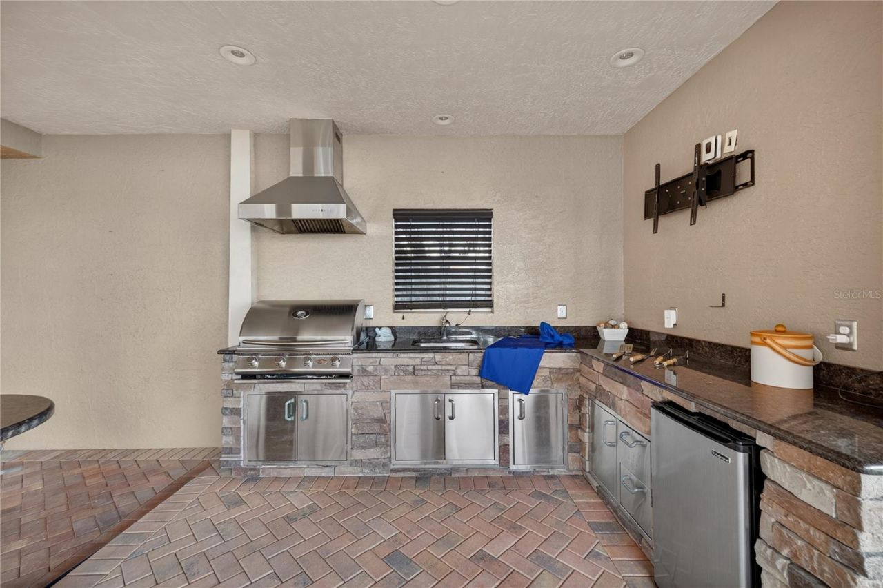 5124 South Shore Drive, New Port Richey, FL 34652 Photo