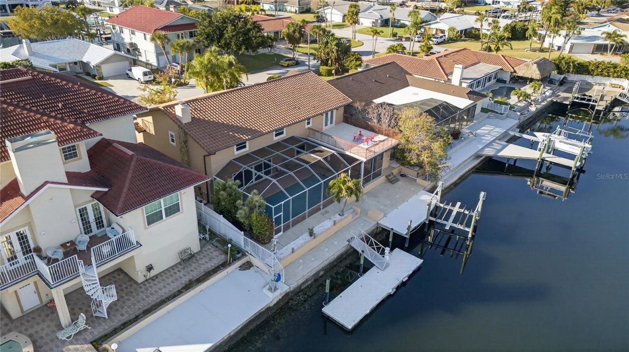 5124 South Shore Drive, New Port Richey, FL 34652 Photo