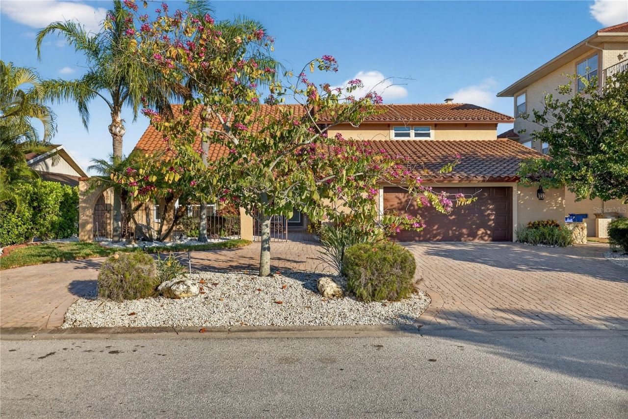 5124 South Shore Drive, New Port Richey, FL 34652 Photo