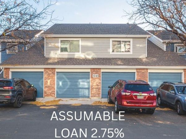 1341 S Cathay Court, Unit 201, Aurora, CO 80017