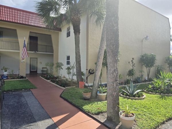 112 Lake Dora Drive, West Palm Beach, FL 33411