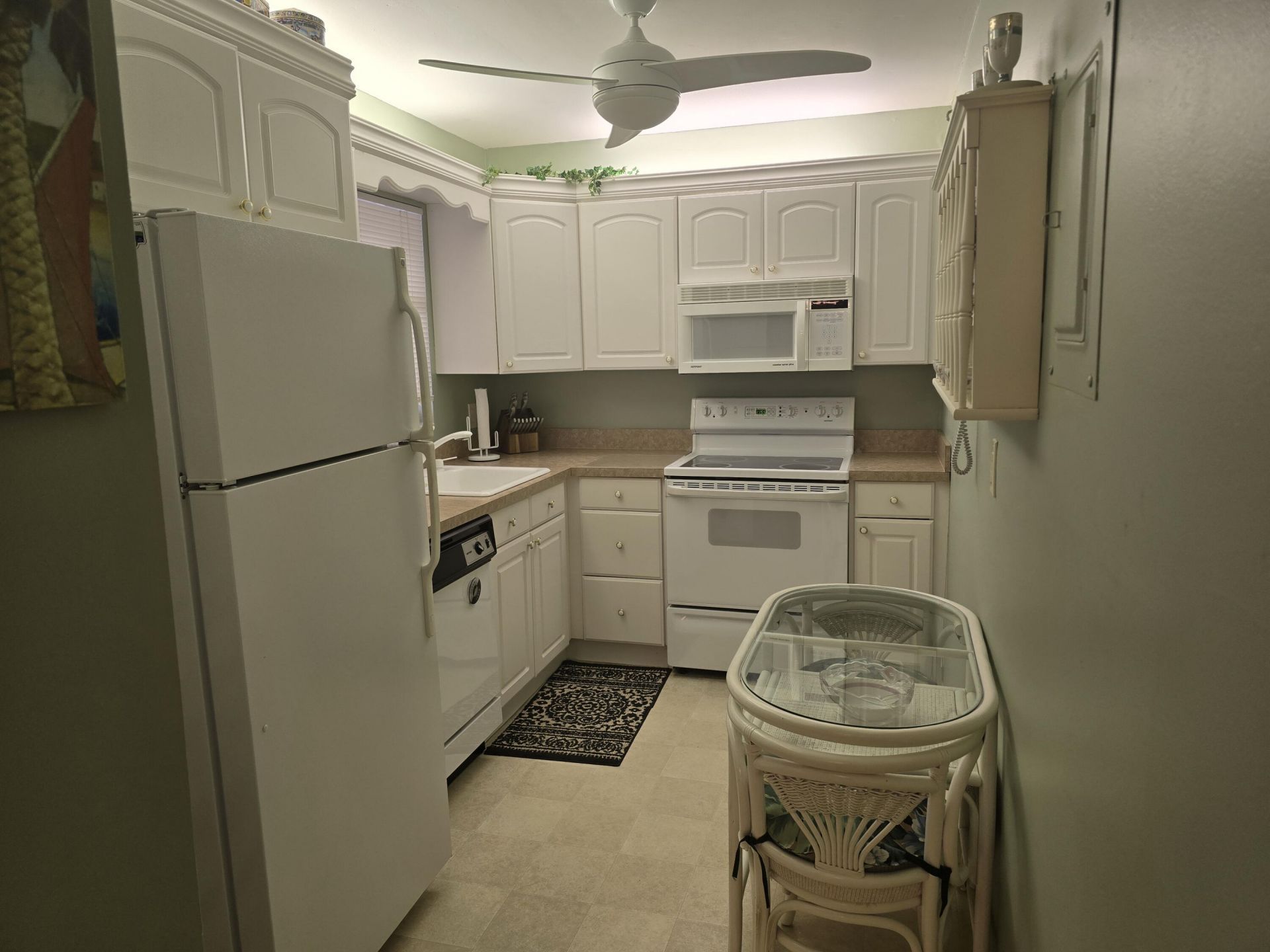 112 Lake Dora Drive, West Palm Beach, FL 33411 Photo