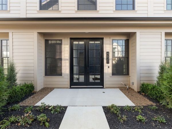 4621 S 47th Street, Rogers, AR 72758