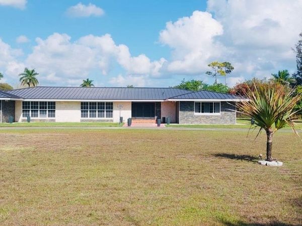 29325 SW 182nd Ave, Homestead, FL 33030