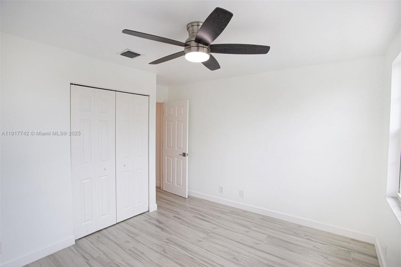 1998 NE 7th St, Unit 104, Deerfield Beach, FL 33441 Photo