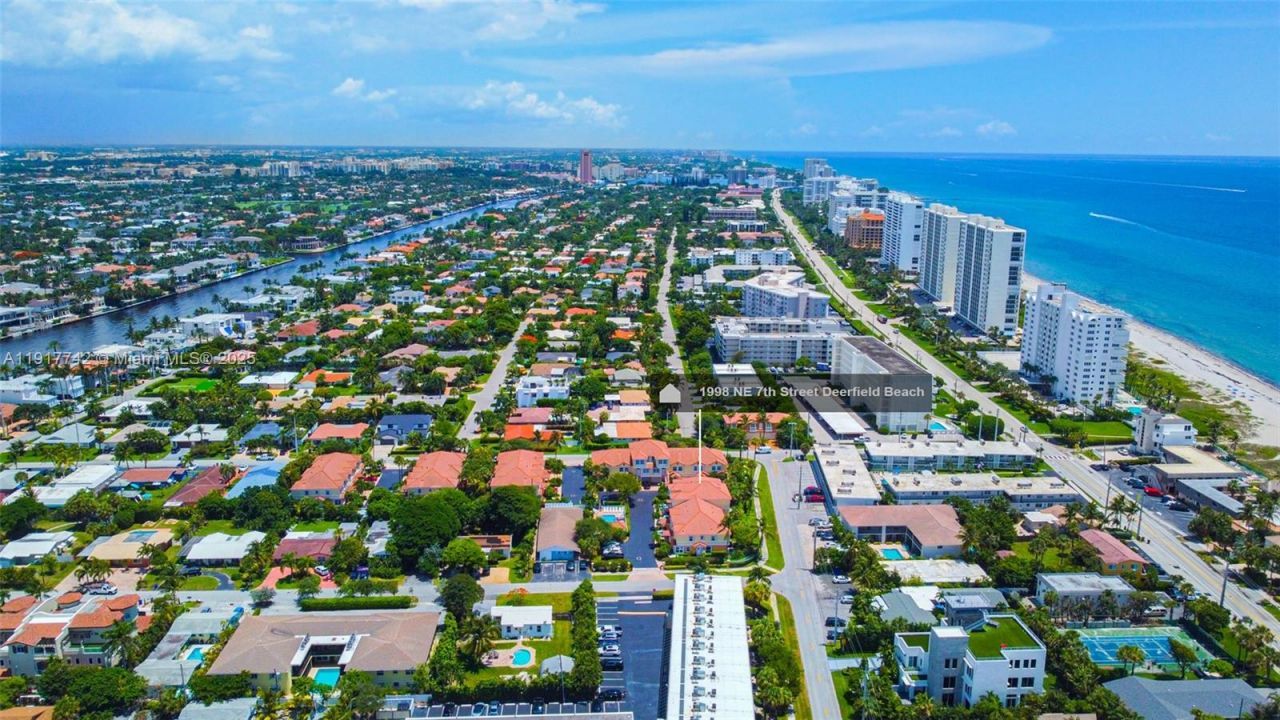 1998 NE 7th St, Unit 104, Deerfield Beach, FL 33441 Photo