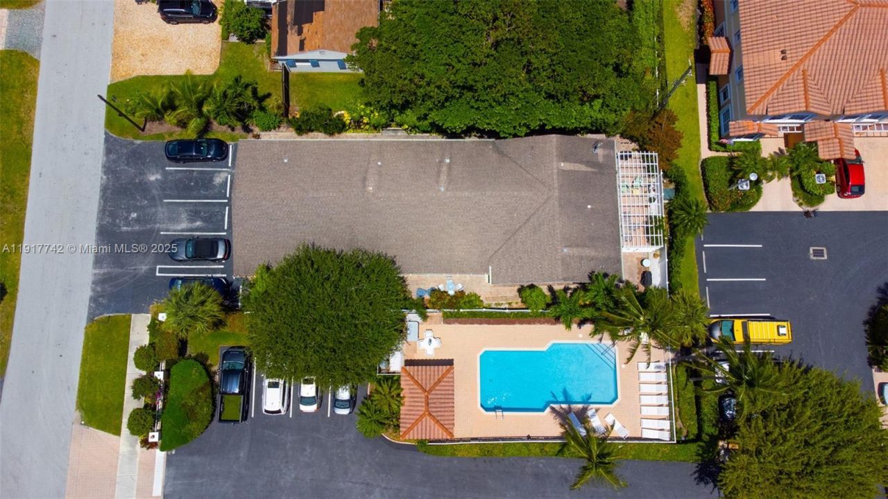 1998 NE 7th St, Unit 104, Deerfield Beach, FL 33441 Photo