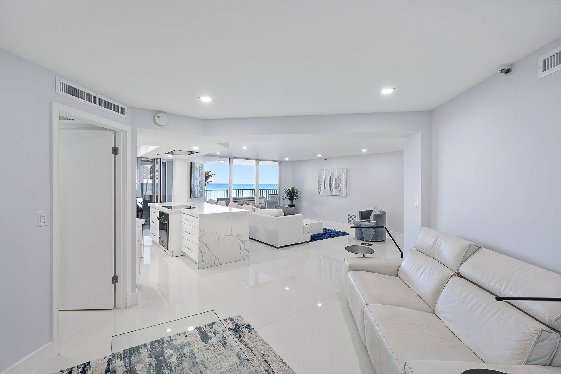 5200 N Ocean Drive, Unit 203, Singer Island, FL 33404 Photo