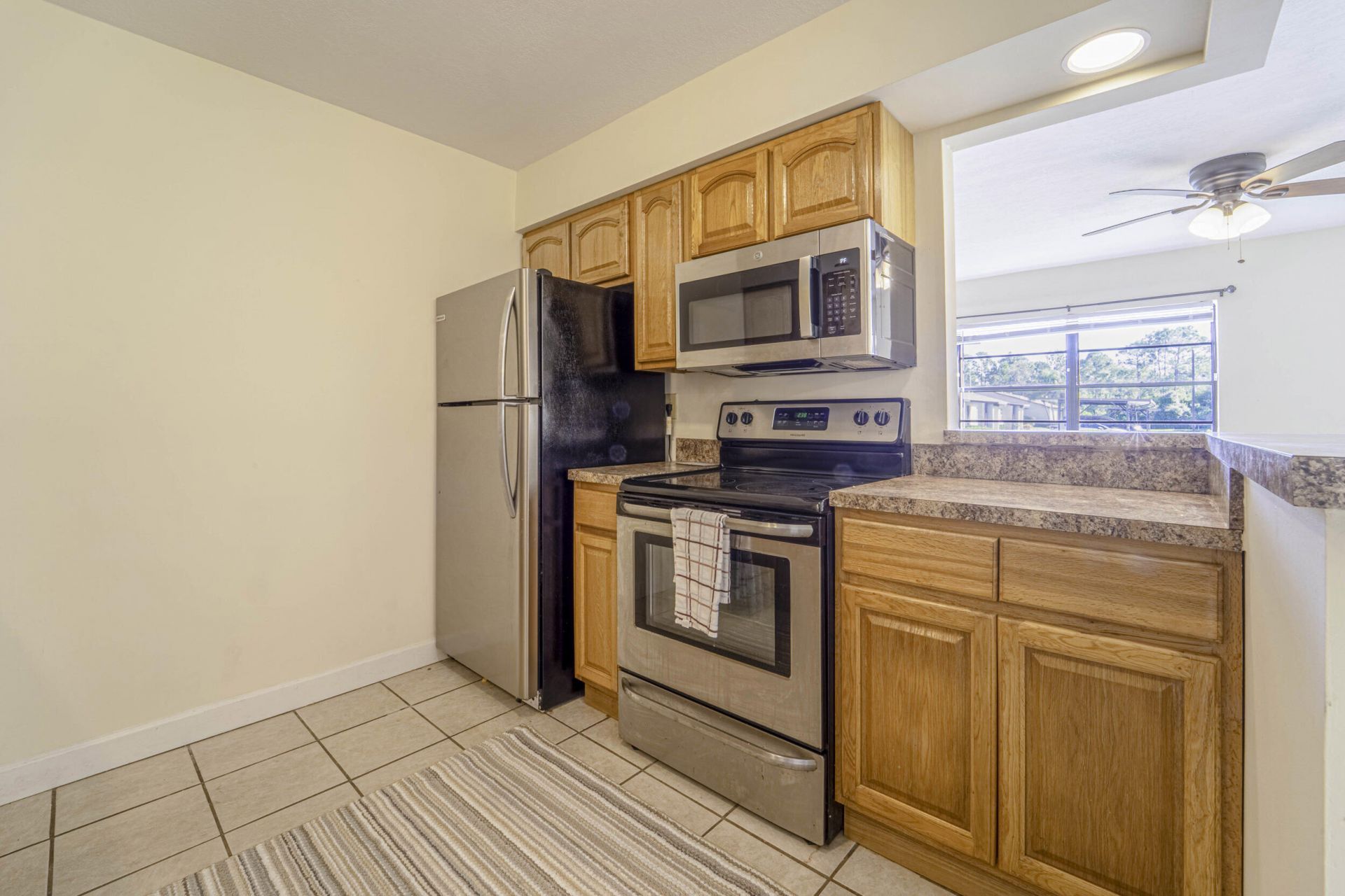 6020 Indrio Road, Unit 6, Fort Pierce, FL 34951 Photo