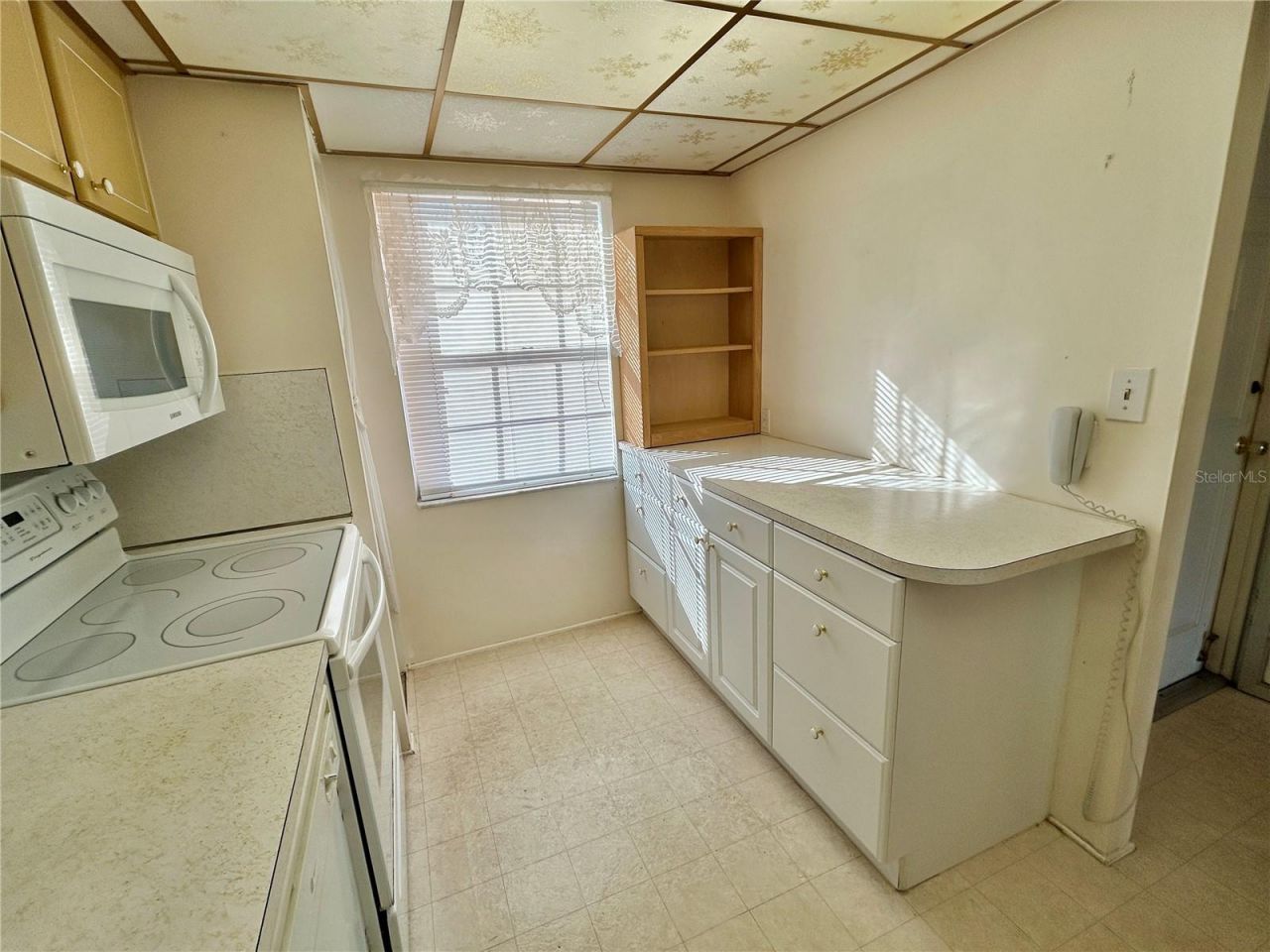 6960 20th Avenue N, Unit 301, Saint Petersburg, FL 33710 Photo