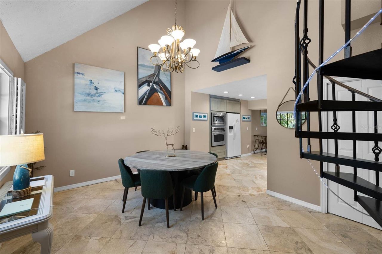 6110 Bear Trail, Weeki Wachee, FL 34607 Photo