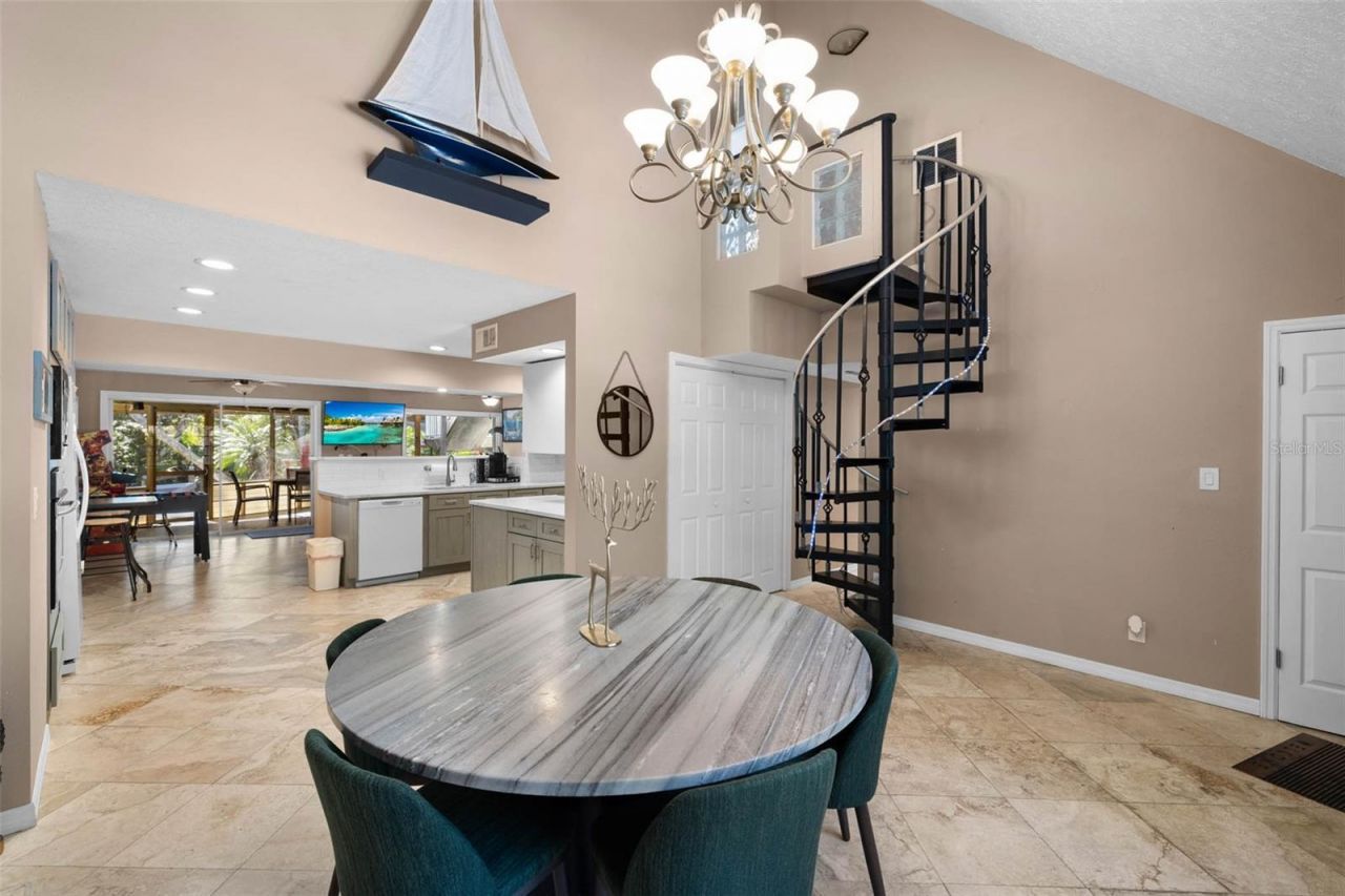 6110 Bear Trail, Weeki Wachee, FL 34607 Photo