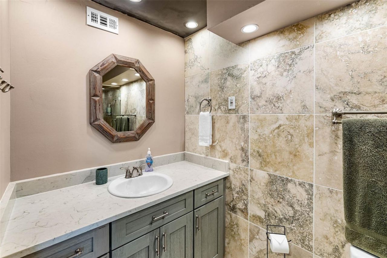 6110 Bear Trail, Weeki Wachee, FL 34607 Photo