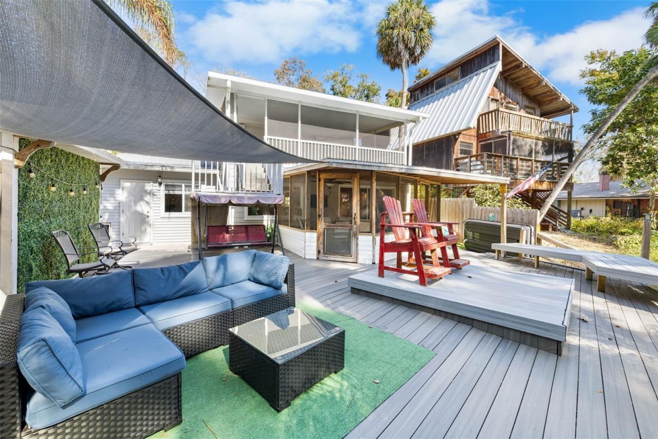 6110 Bear Trail, Weeki Wachee, FL 34607 Photo