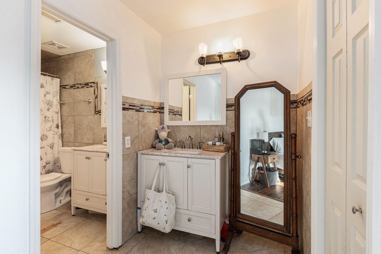 4356 Briarstone Court Photo 18