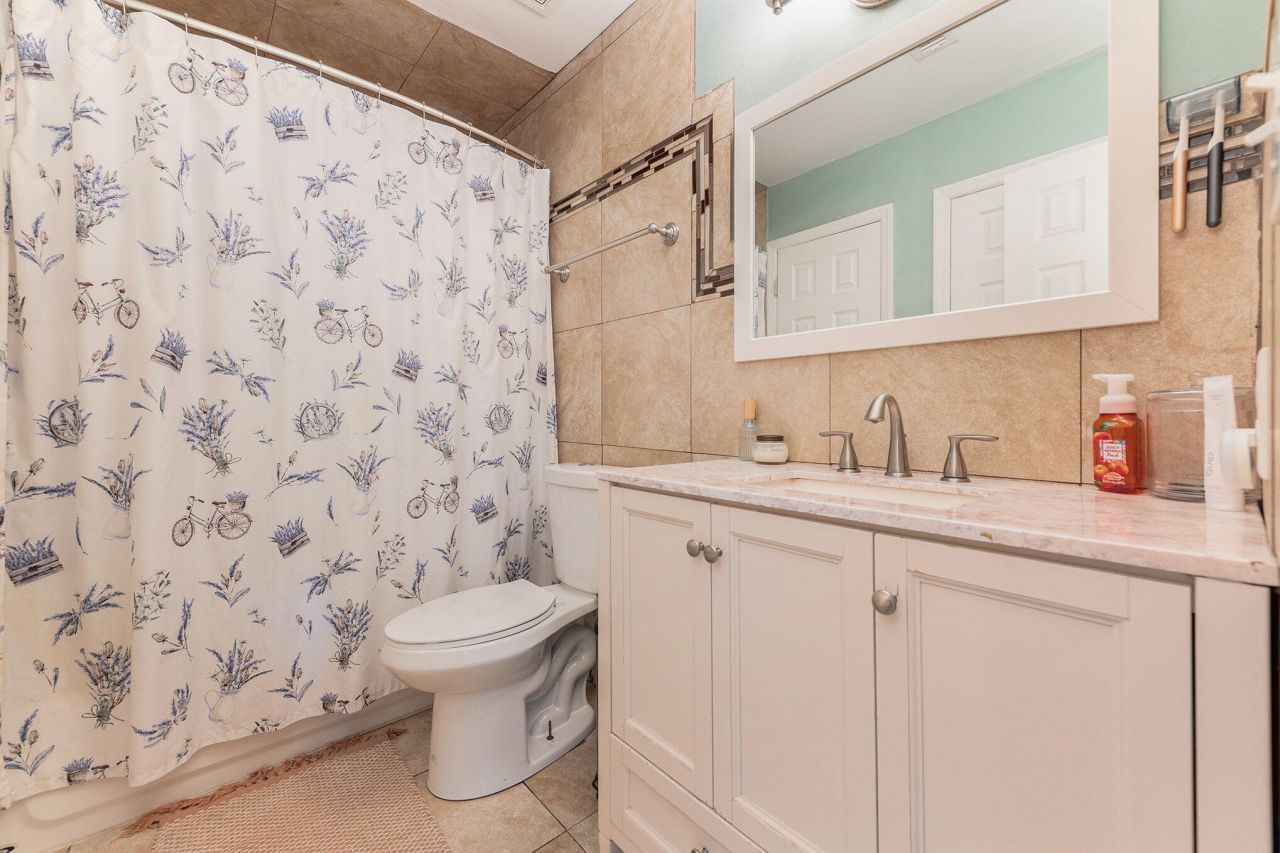 4356 Briarstone Court Photo 19