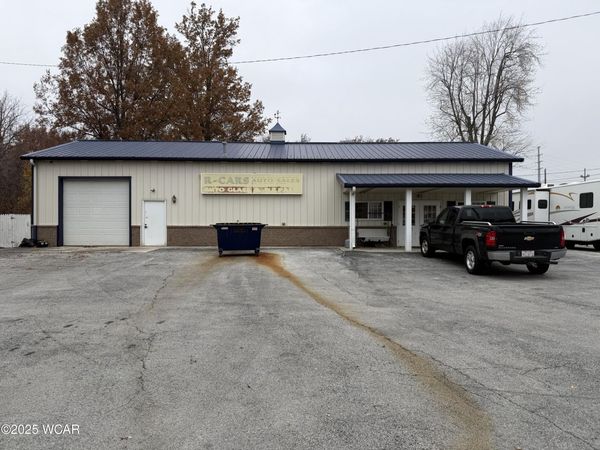 1603 N Sugar Street, Lima, OH 45801