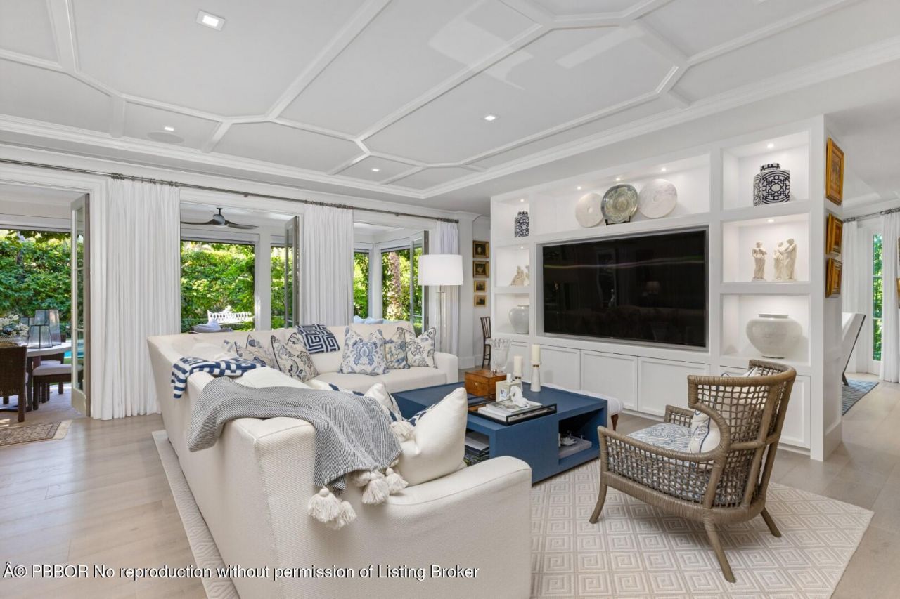 232 Cherry Lane, Palm Beach, FL 33480 Photo