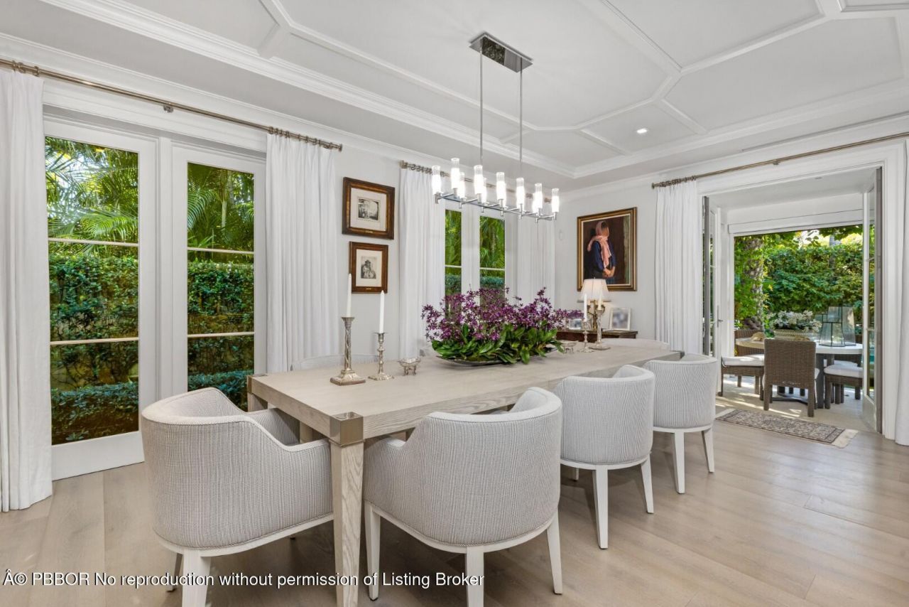 232 Cherry Lane, Palm Beach, FL 33480 Photo