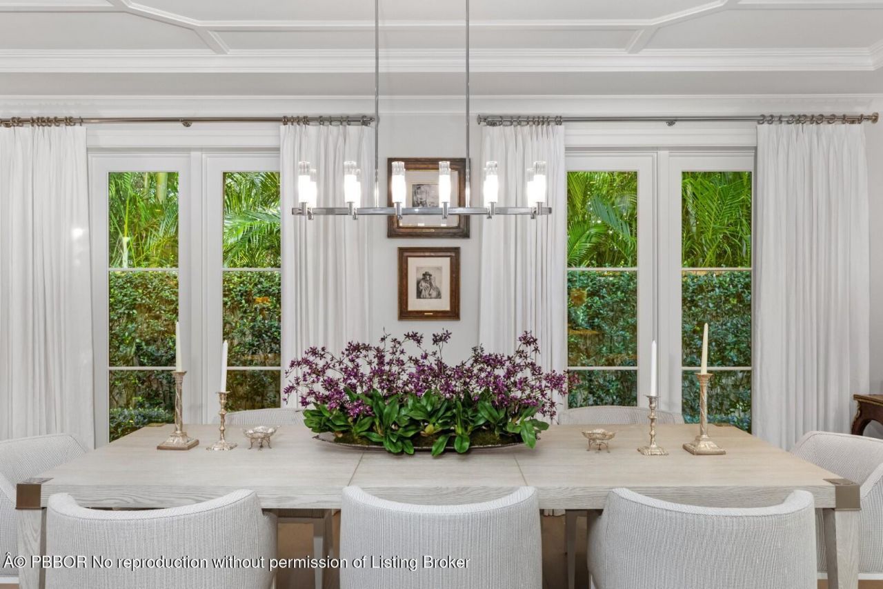 232 Cherry Lane, Palm Beach, FL 33480 Photo