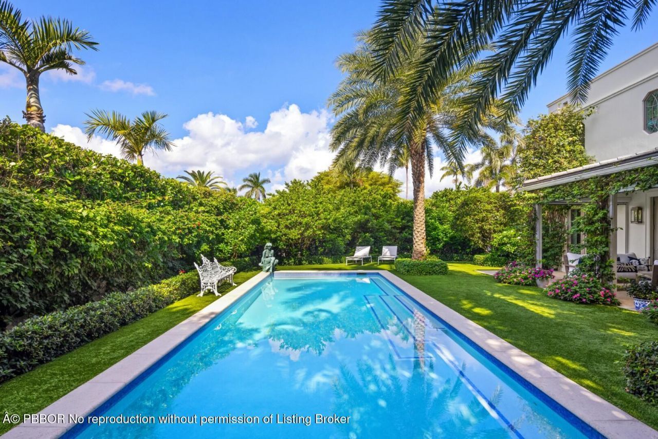 232 Cherry Lane, Palm Beach, FL 33480 Photo