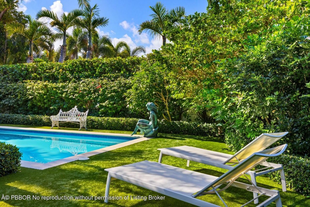 232 Cherry Lane, Palm Beach, FL 33480 Photo