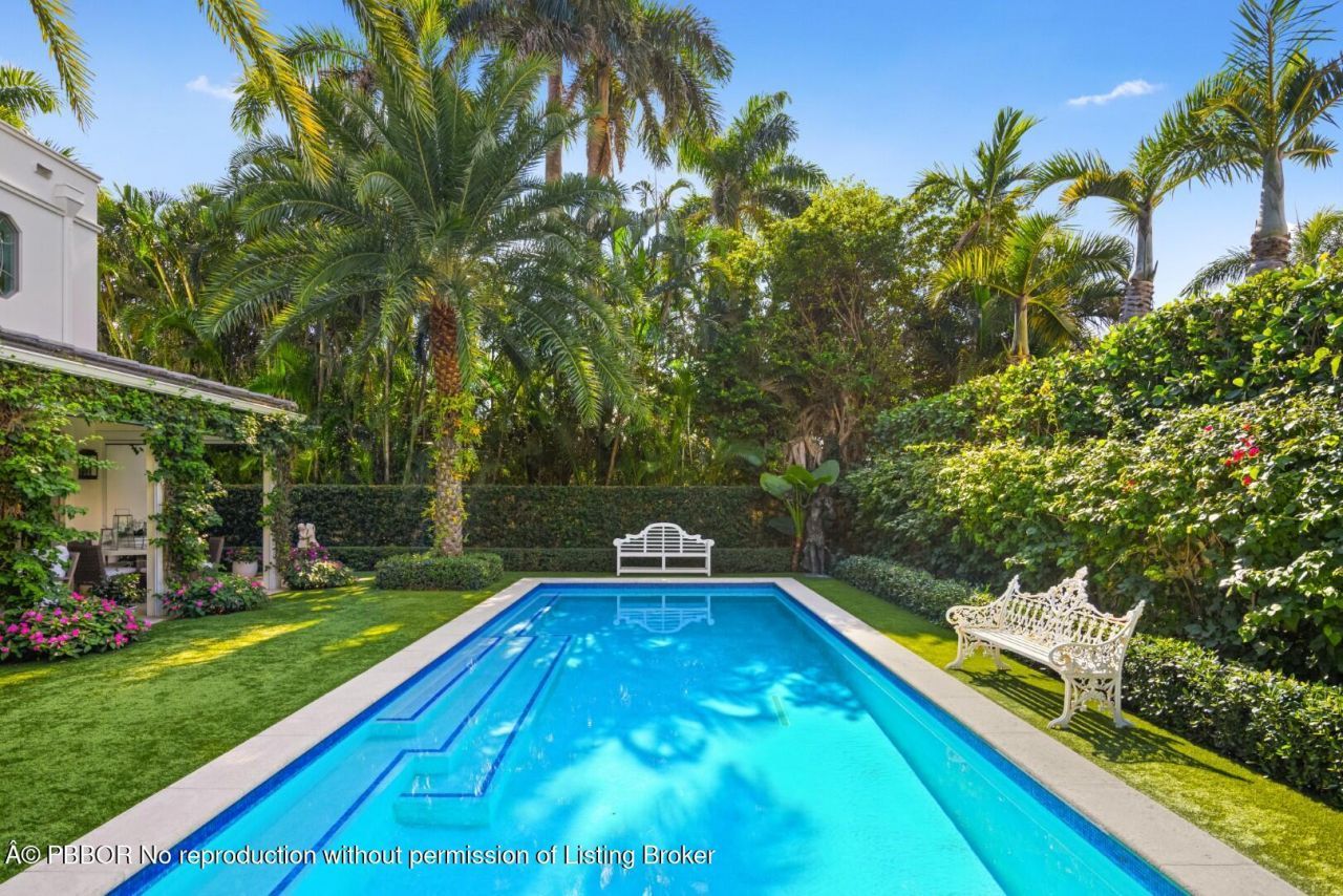 232 Cherry Lane, Palm Beach, FL 33480 Photo