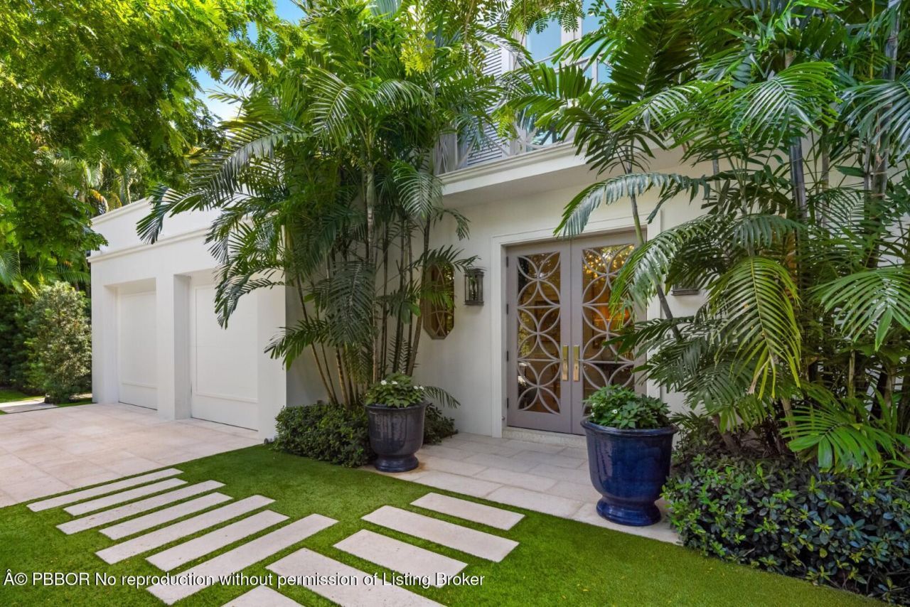 232 Cherry Lane, Palm Beach, FL 33480 Photo