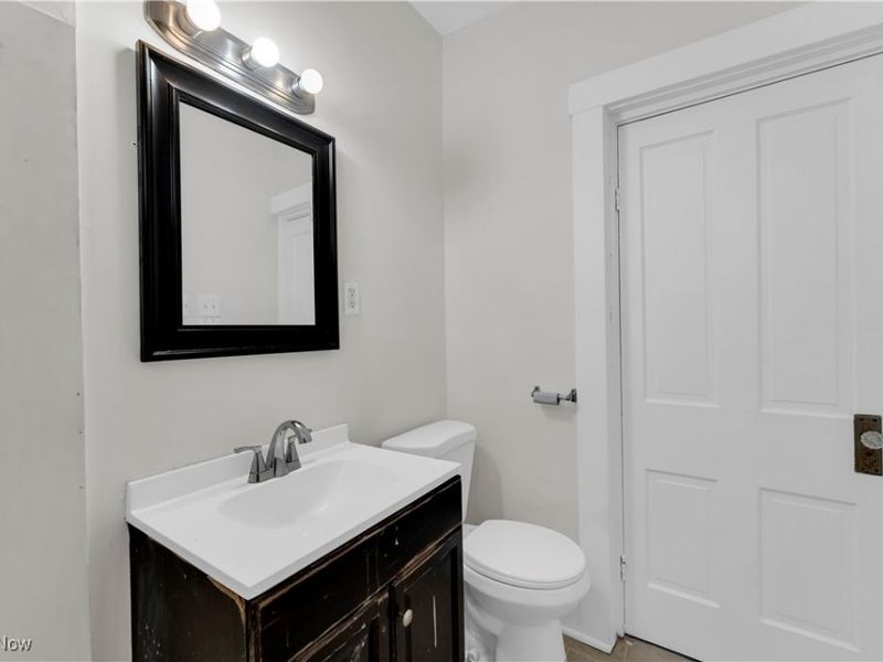 20101 Tracy Avenue, Euclid, OH 44123 Photo 11