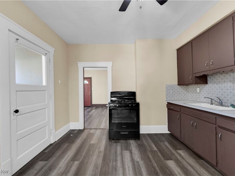 20101 Tracy Avenue, Euclid, OH 44123 Photo 23