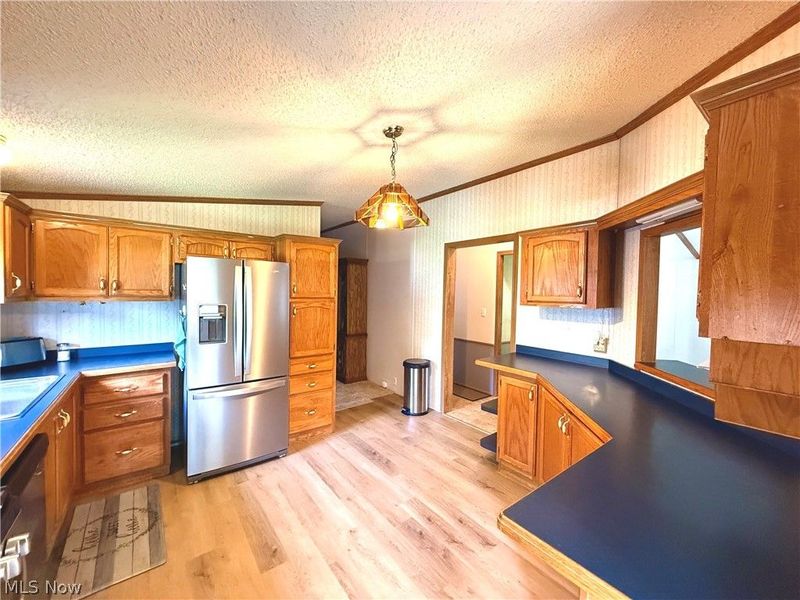 275 Ashwood Drive, Elyria, OH 44035 Photo 10